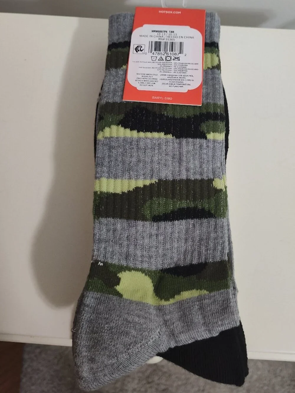 Hotsox men's 3 pair of crew socks, NWTs, shoe size 6-12